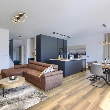 Prudensia By Interhome *