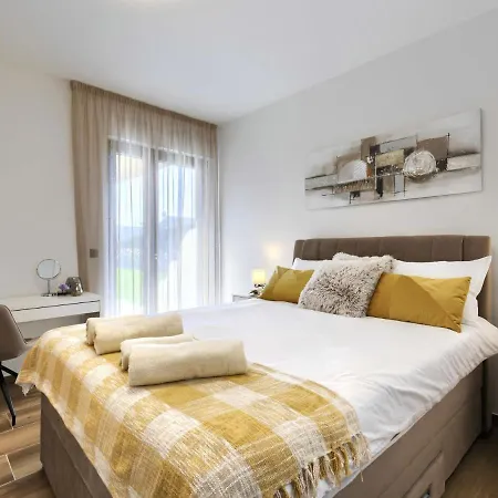 Prudensia By Interhome Villa *