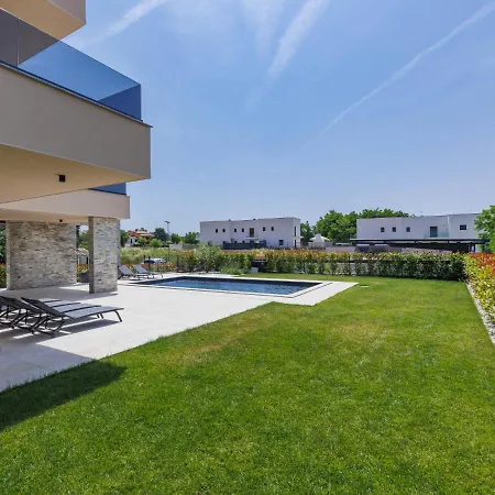 Prudensia By Interhome *