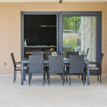 Prudensia By Interhome Villa *