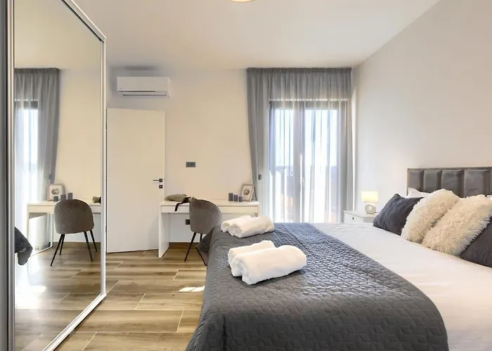 Prudensia By Interhome