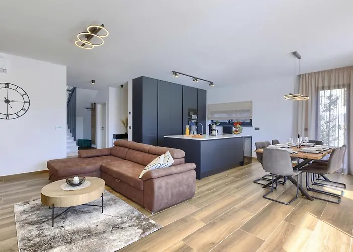 Prudensia By Interhome *