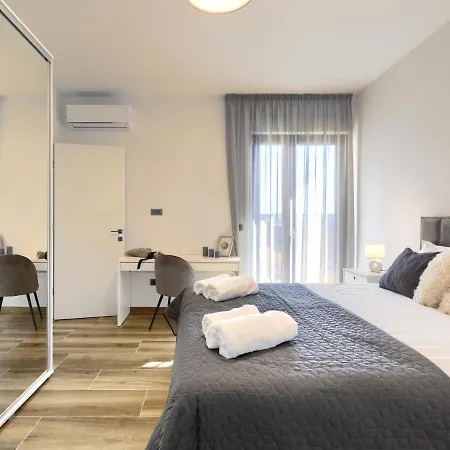 Prudensia By Interhome