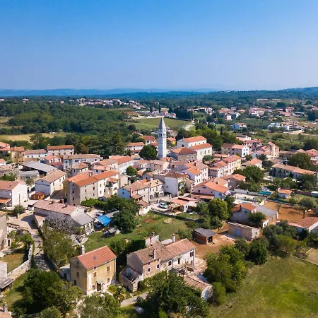 Prudensia By Interhome فيلة