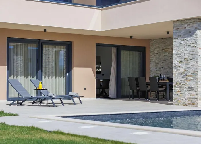 Prudensia By Interhome Villa *