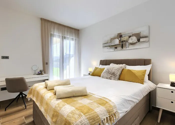 Prudensia By Interhome Villa *