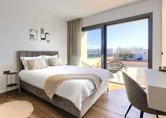 Prudensia By Interhome * Kaštelir