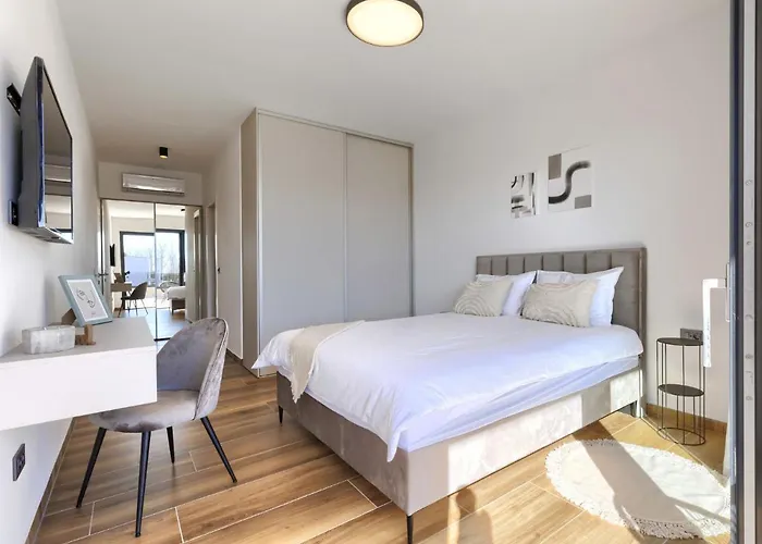 Prudensia By Interhome *