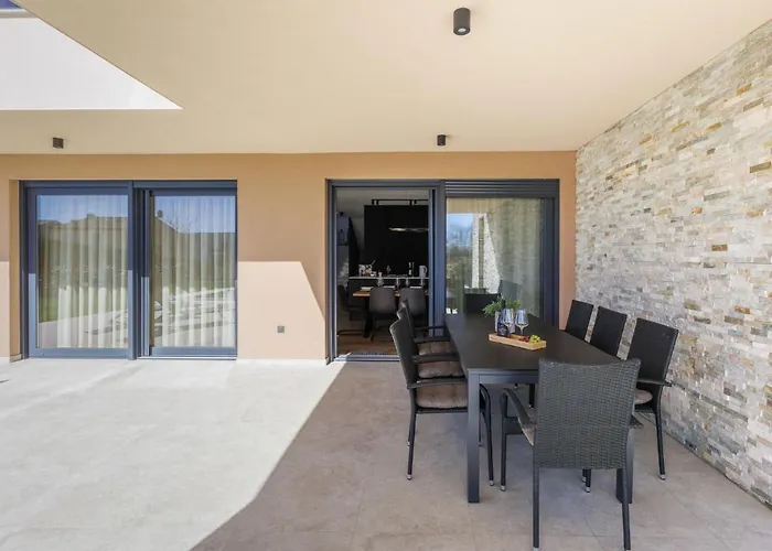 Prudensia By Interhome